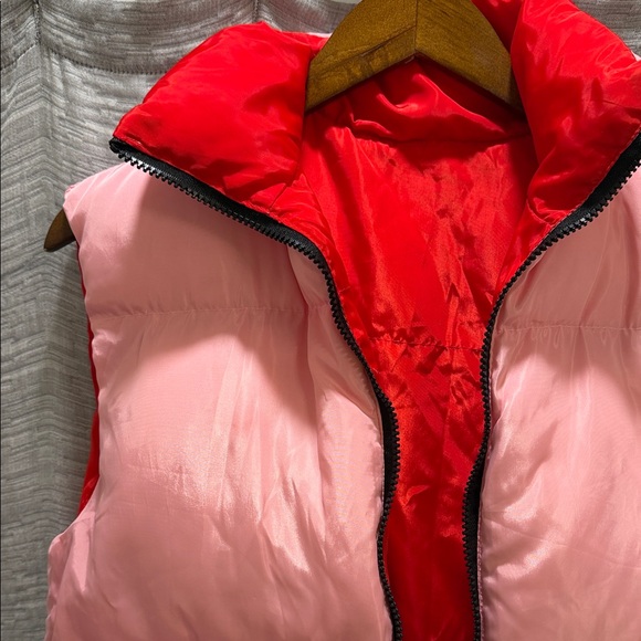 Hey Samy Pink and Red Women's Reversible Cabin-core Size Small Puffer Vest - Picture 3 of 8